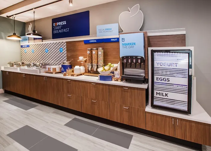 Holiday Inn Express & Suites Meridian I-20 By Ihg